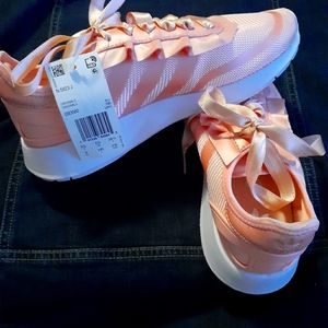 Size 6 womans Adidas satin sneakers